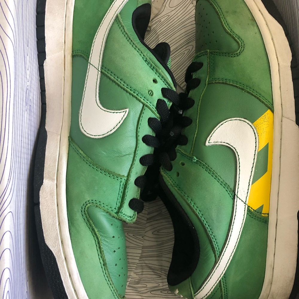 NIKE SB TOKYO TAXI SZ9.5